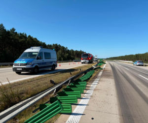 Tragiczny wypadek na A4. Ciężarówka wypadła z autostrady, kierowca nie żyje