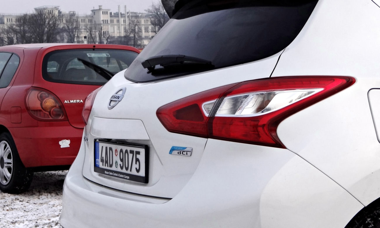 Nissan Almera vs. Nissan Pulsar