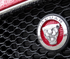 Jaguar XF 2.0 i4D 180 KM