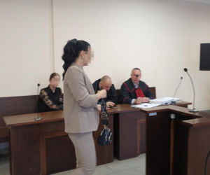 Podciął gardło koledze, bo pokłócili się o kobietę. W tle walka o dziecko