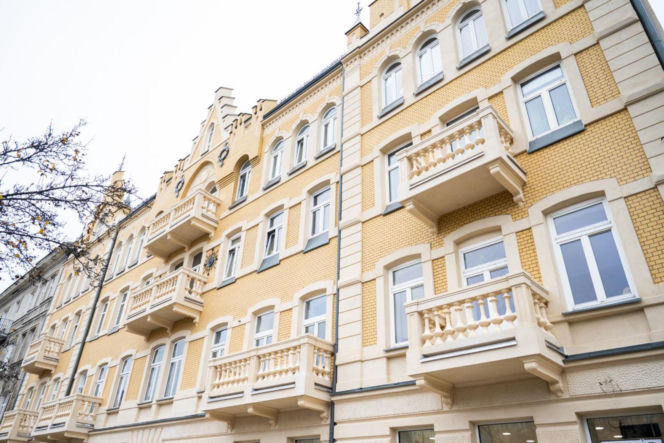 Zabytkowa kamienica przy ul. Targowej 62