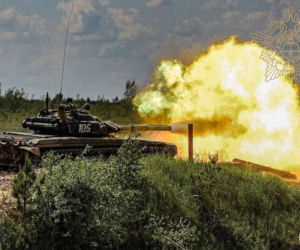 Białoruś prezentuje zmodernizowane czołg T-72BM2