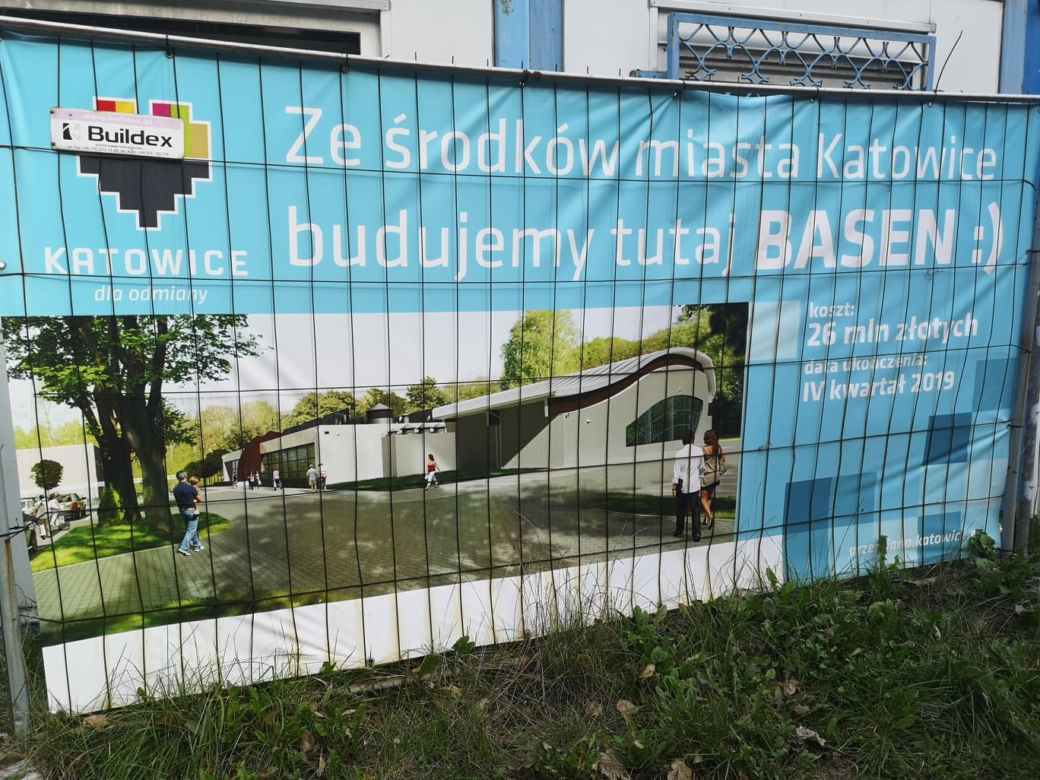 Katowice: W Parku Zadole miał powstać basen. Wynonawca zawiódł [ZDJĘCIA]