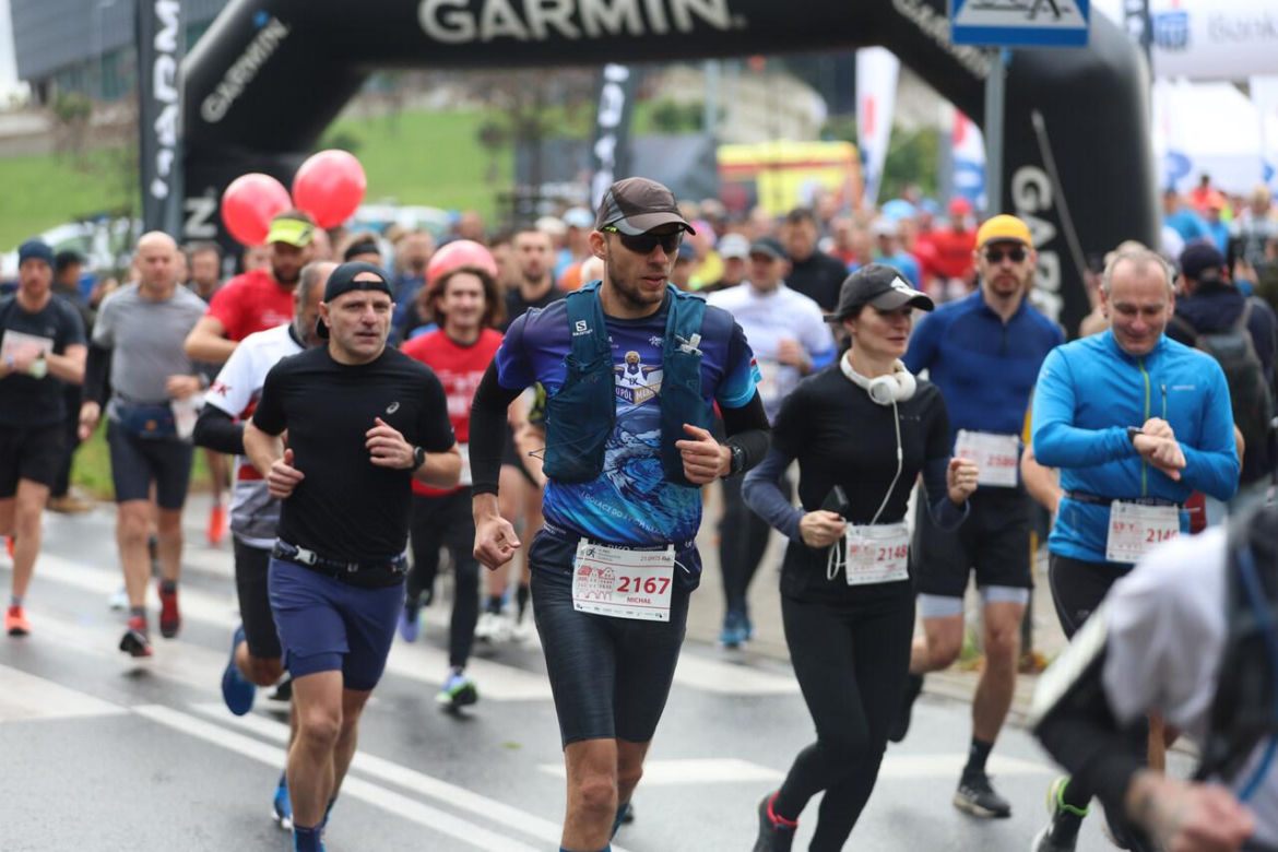 PKO Półmaraton Gliwicki: na starcie było ponad tysiąc biegaczy. Mieszkańcy narzekali