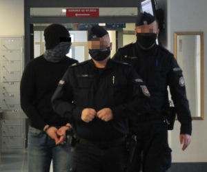 Prawie go zabił! Piotr P. przed sądem odpowie za atak na kierowcę Bolta