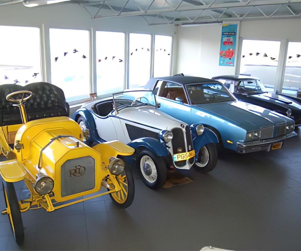 Unikalne skarby motoryzacji w sercu Wielkopolski: Poznaj niezwykłą historię Auto-Muzeum w Gostyniu