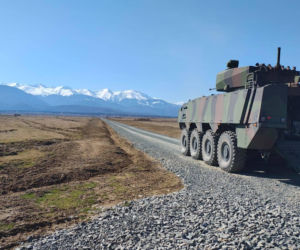 Program SAFE w Rumunii. Armia inwestuje w Piranha 5, Lynx i polskie drony Warmate