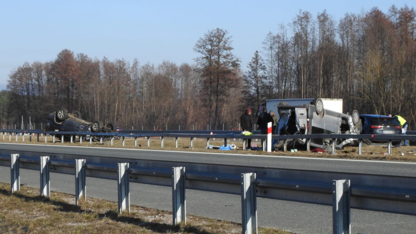 Drogowa masakra na S17. 13 osób w szpitalu, w tym dzieci. Większość to Ukraińcy
