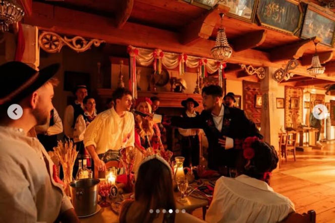 30 lat, oscypek i gwiazdy w ludowych strojach! Kwiatkowski urządził imprezę, której nie da się zapomnieć