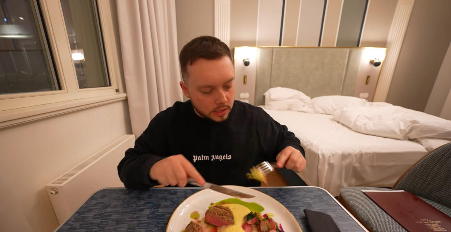 Książulo odwiedził luksusowy hotel we Wrocławiu. Jedna potrawa go obrzydziła