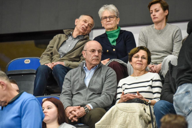 Halowe mistrzostwa Polski w Kujawsko-Pomorskiej Arenie Toruń. Zdjęcia kibiców i zawodników