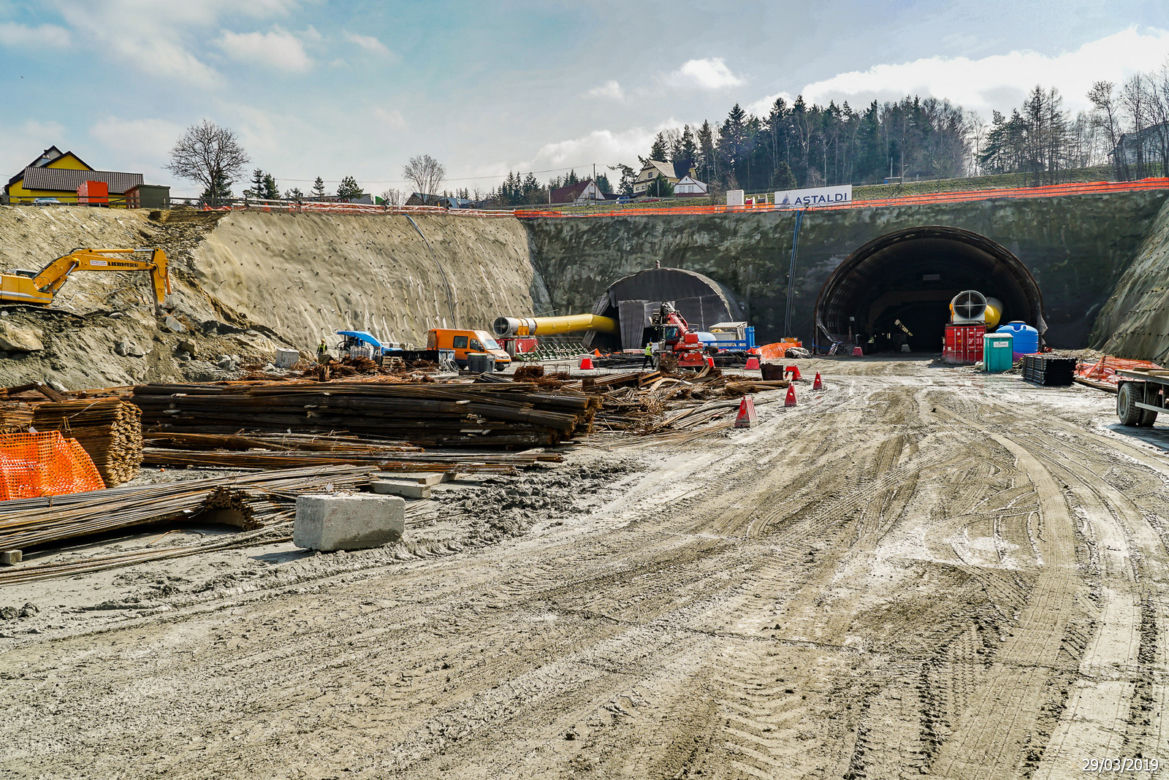 Tak powstaje najdłuższy tunel w Polsce. Będzie miał ponad 2 kilometry długości!