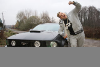 Popek, Forda Mustang