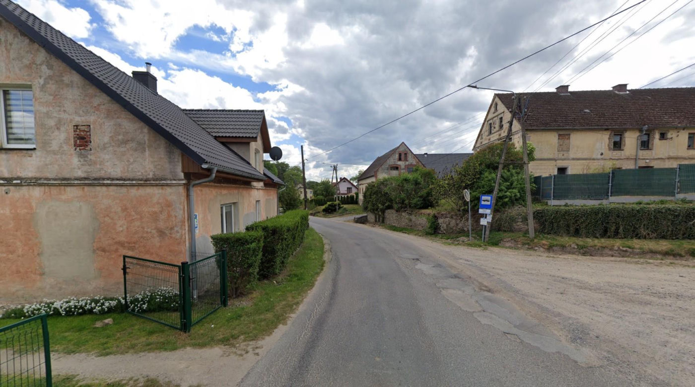 Najśmieszniejsza nazwa wsi na Dolnym Śląsku. AI wskazała faworyta