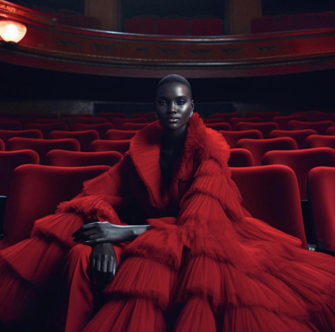 Wirtualni influencerzy