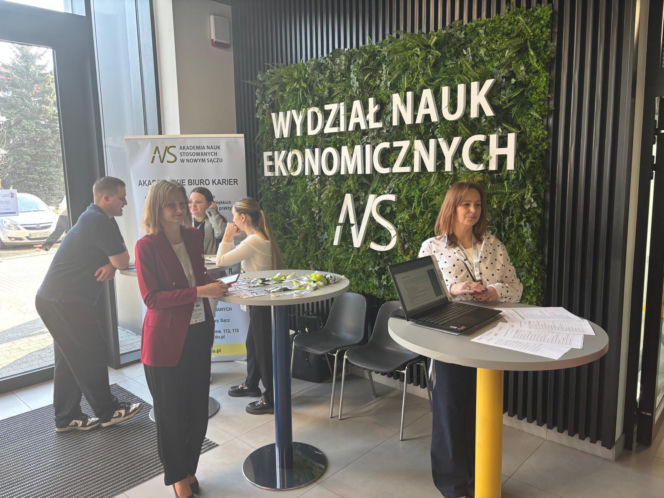 Targi pracy na Wydziale Nauk Ekonomicznych ANS