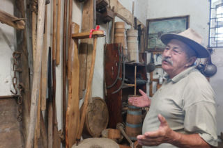 Przez lata zbierał perełki, zarażał uśmiechem. Nie żyje Kazimierz Długosz. Płacze cała gmina Wiśniowa. Żegnaj Kaziu