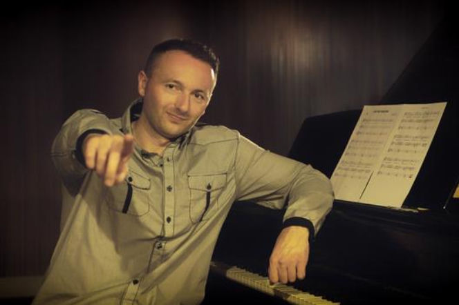 tomasz tokarz