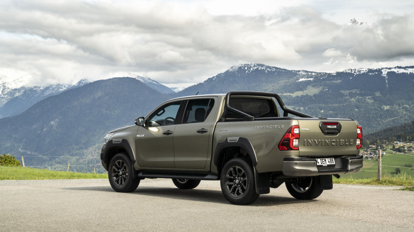 Toyota Hilux 2.8 Invincible