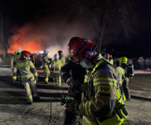 Pożar w zakładzie utylizacji opon w Rożentalu