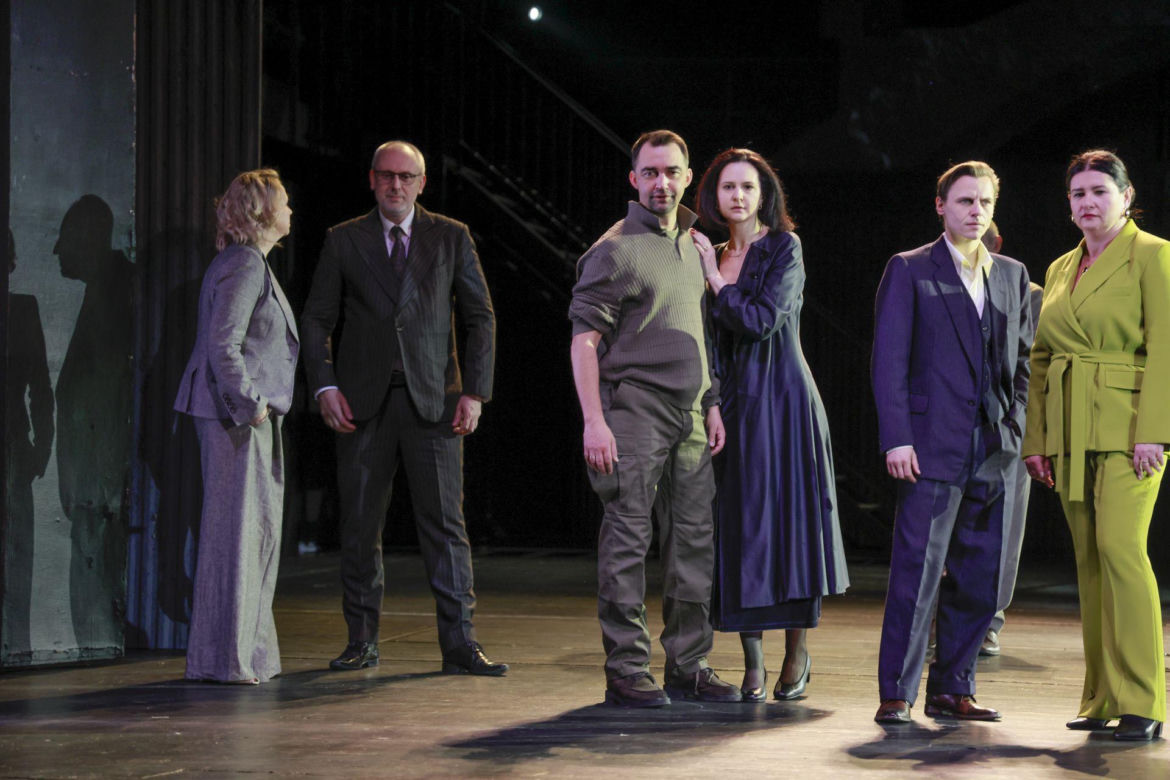 Jan Englert może zacierać ręce. "Hamlet" wyprzedany do końca sezonu