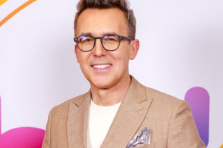 Maciej Kurzajewski pokazał archiwalne zdjęcie. Tak wyglądał 25 lat temu. Bardzo się zmienił?