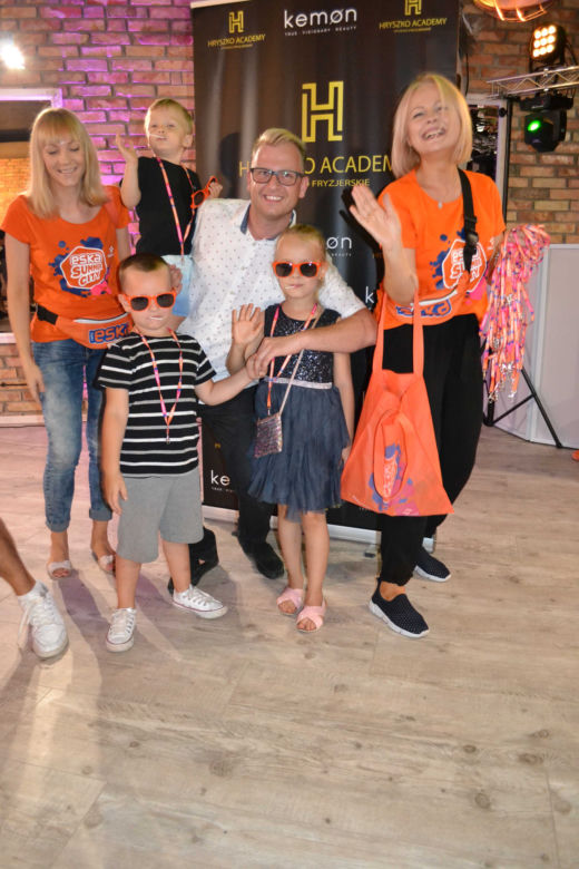 Eska Summer City na otwarciu salony fryzjerskiego Hryszko Academy