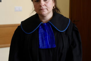 Właściciel schroniska „Happy Dog” szokuje. Chciał usunięcia sędziego ze sprawy!