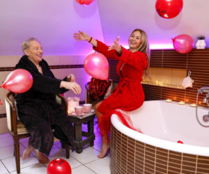 Borkowski w ogniu miłości! Nocne szaleństwa i balony dla żony rozgrzały sieć