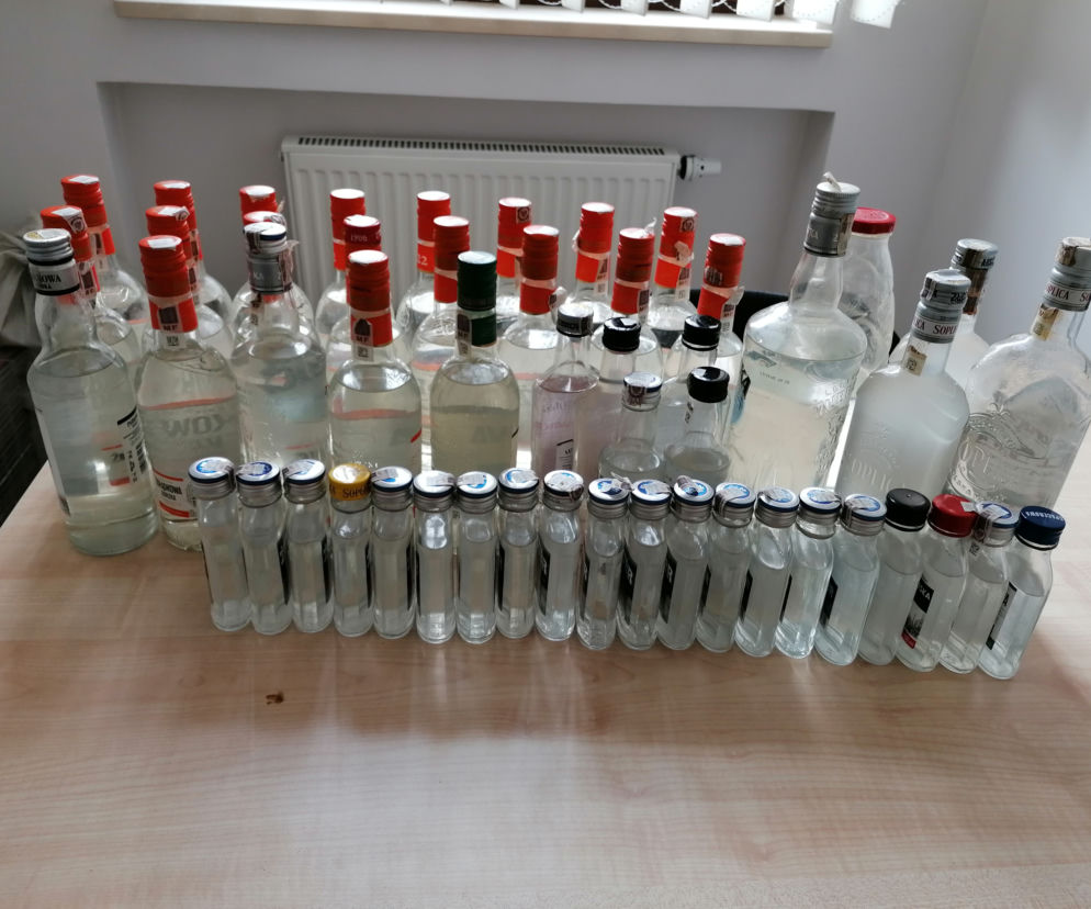 Policjanci z Inowrocławia wymierzyli cios w nielegalny biznes. 62-latek zatrzymany