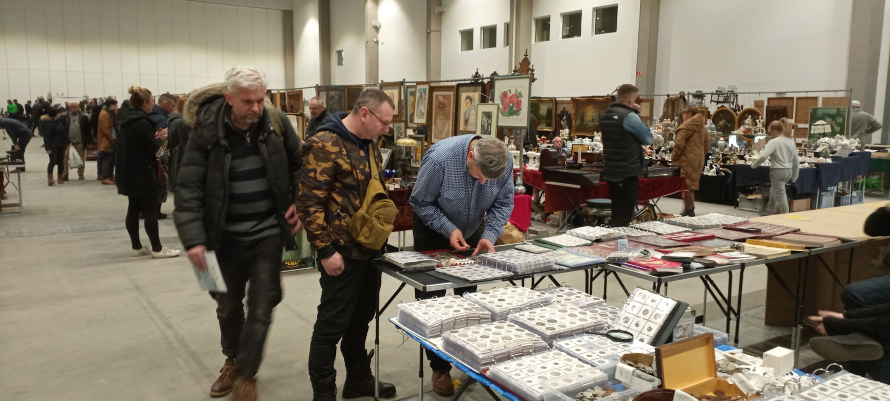 Giełda staroci w łódzkim Expo