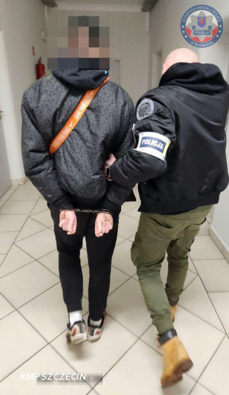 23-latek bazgrał po pociągach