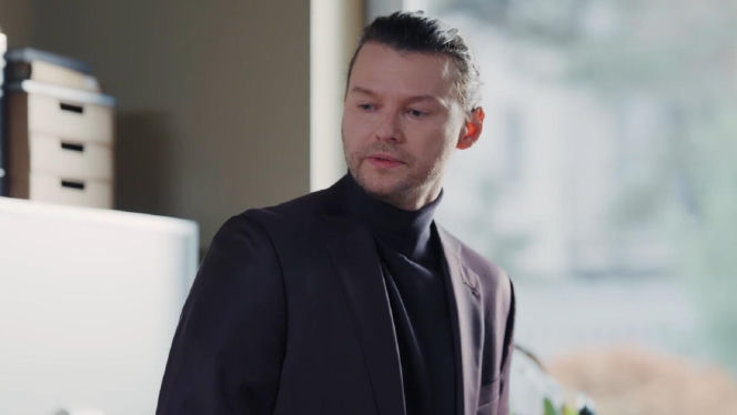 M jak miłość odc. 1927. Mikołaj Lipiński (Mateusz Kościukiewicz)