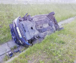 Przeworsk: Dachował na autostradzie i... nic mu się nie stało