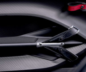 Aston Martin V12 Speedster