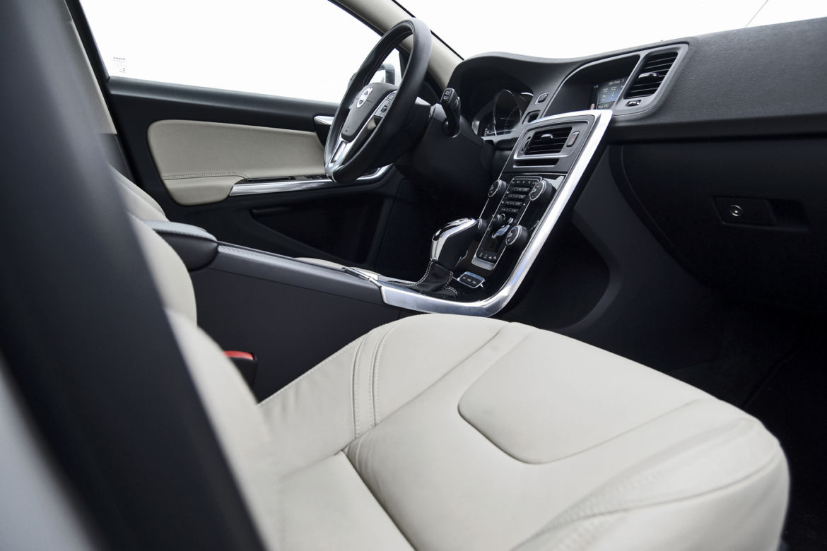Volvo V60 Plug-in Hybrid Summum AWD