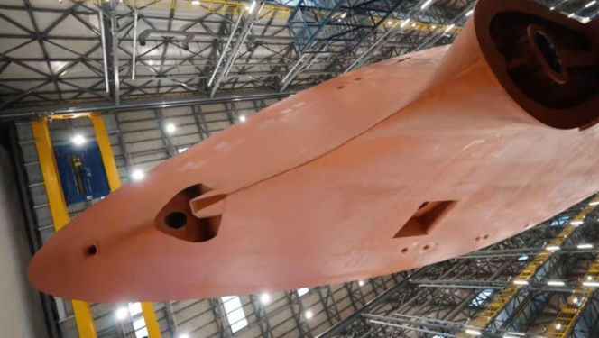 Wicher hula po hali kadłubowej  W kwietniu nadciągnie Huragan