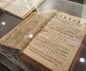 Wystawa z okazji 130-lcia Sądeckiej Biblioteki Publicznej