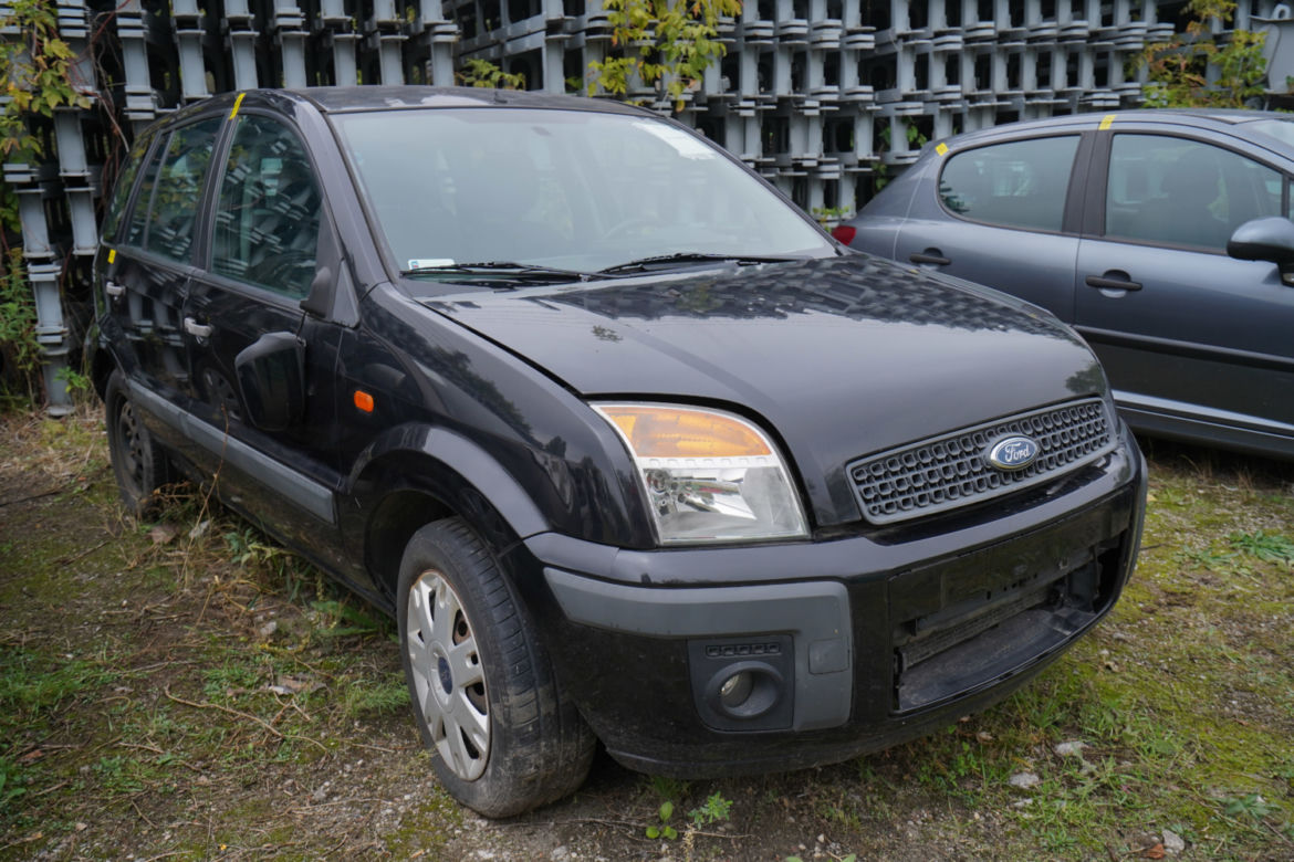 Ford Fusion. Cena wywoławcza - 4800 zł