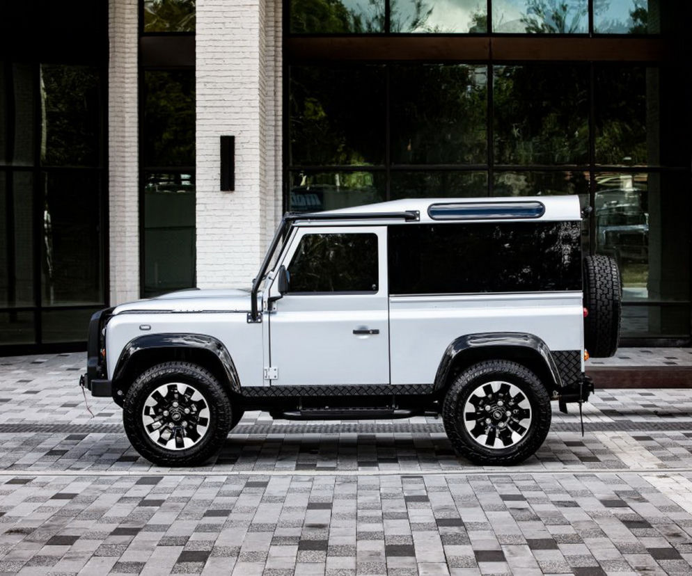 Land Rover Defender Project Blackcomb