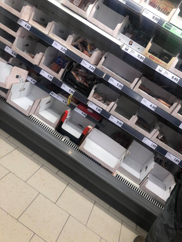 Oblężenie w radomskich sklepach z powodu koronawirusa 