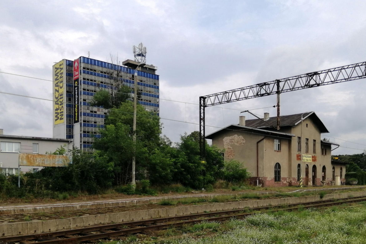 To największe miasto w Polsce, którym nie rządzi prezydent. Znajduje się na Śląsku