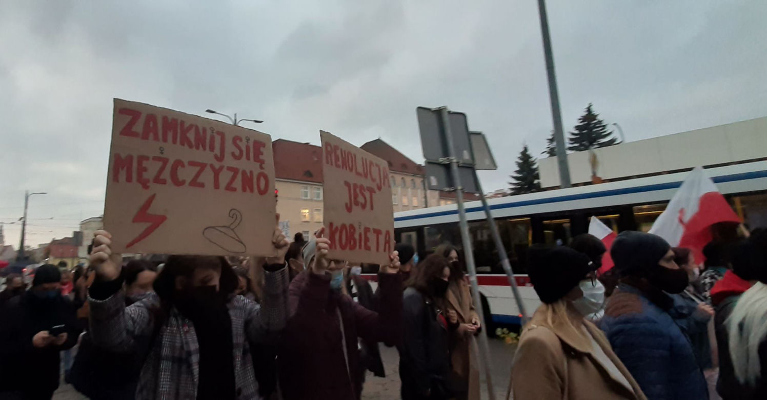Protest kobiet - blokada ulic w Olsztynie