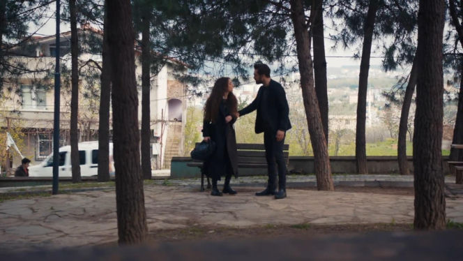 Dziedzictwo, odc. 840. Nana, Yaman