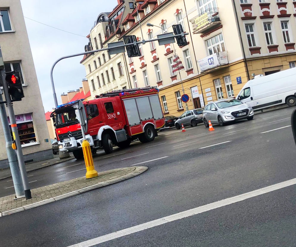 Niebezpieczne zdarzenie na ul. Hetmańskiej w Rzeszowie