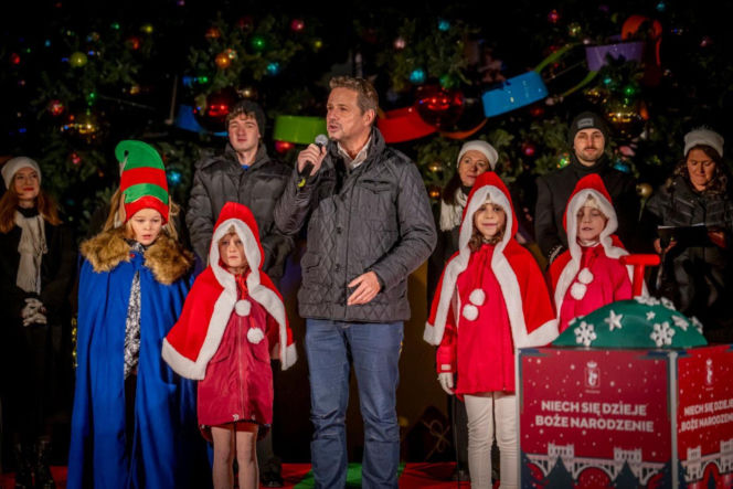 Świąteczna iluminacja 2025/2026 w Warszawie