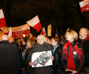 Manifestacje pod siedzibą PKW