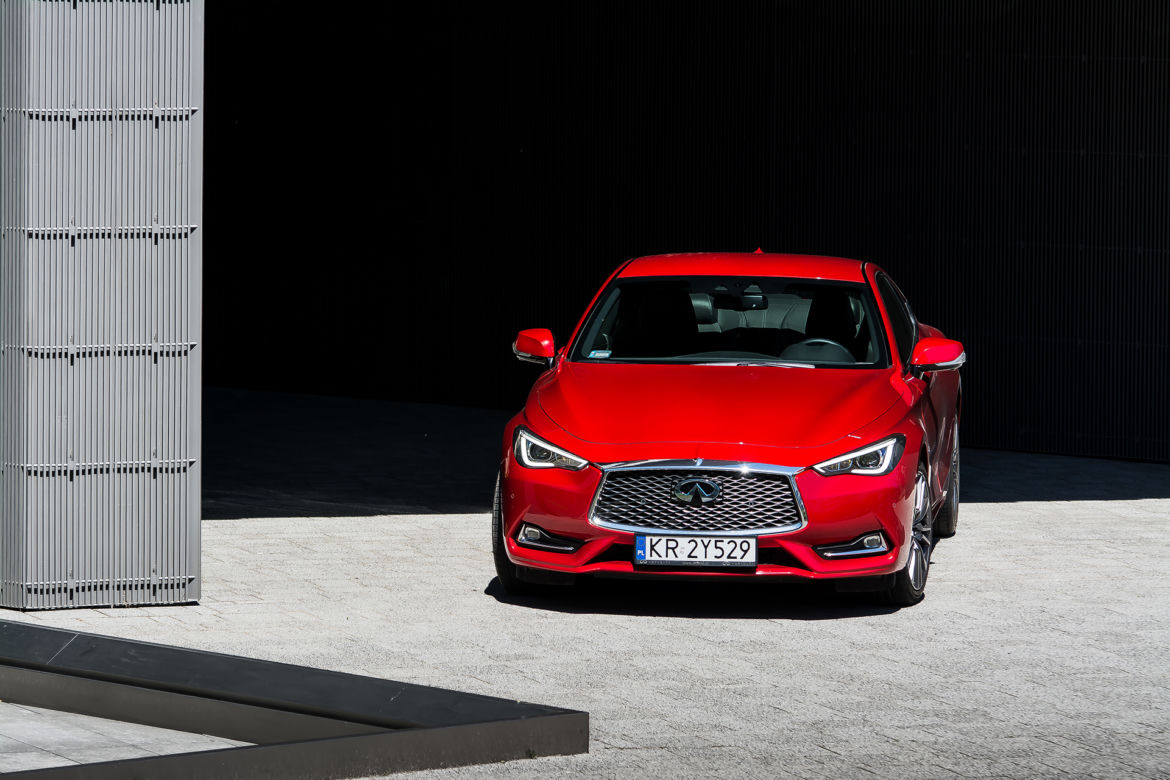 Infiniti Q60 3.0 V6 TwinTurbo AT AWD Sport Tech