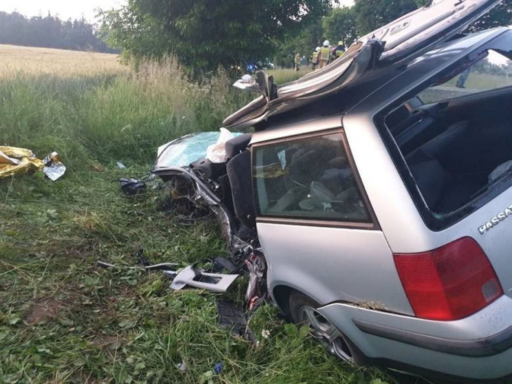 Zginęli w drodze na wakacje