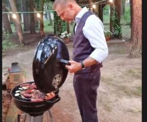 M jak miłość na planie. Andrzej Budzyński (Krystian Wieczorek)